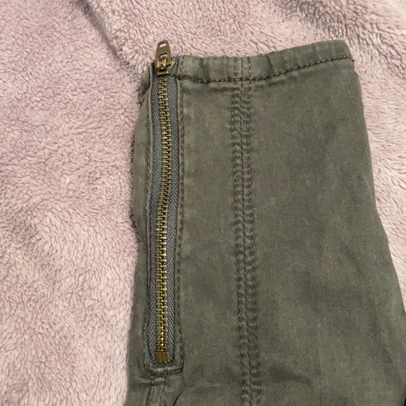 AEO Cargo Skinny Jeans - Picture 5 of 11
